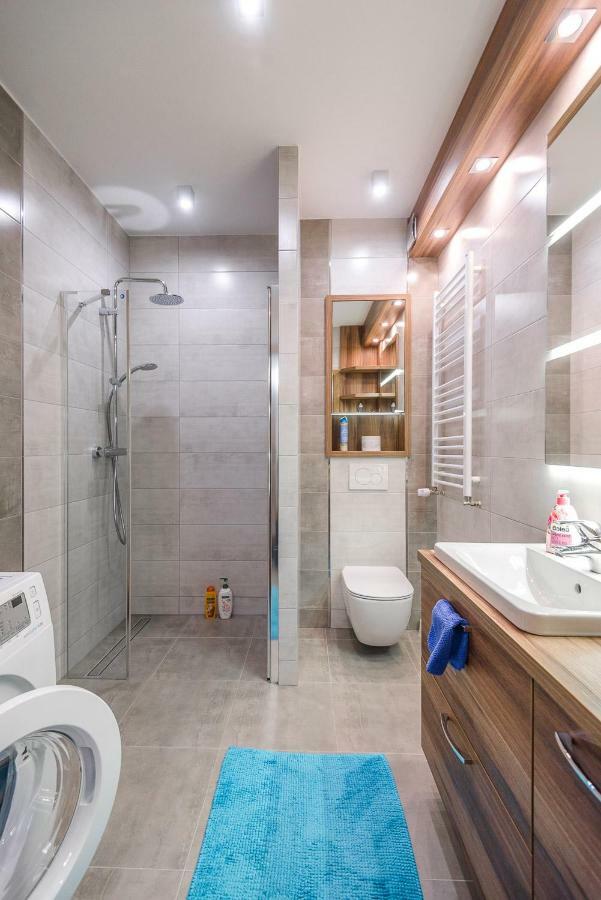 Apartament 48M W Centrum Grojca Grojec  Екстер'єр фото