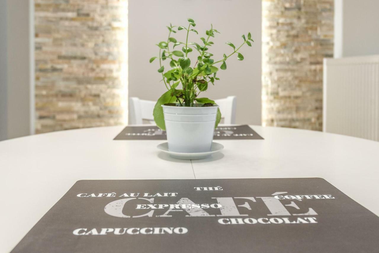Apartament 48M W Centrum Grojca Grojec  Екстер'єр фото