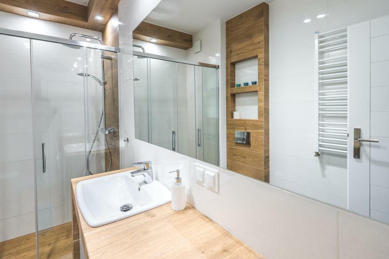 Apartament 48M W Centrum Grojca Grojec  Екстер'єр фото
